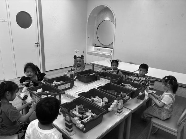 股票配资官方平台网站 社区“青少年宫”正式开课
